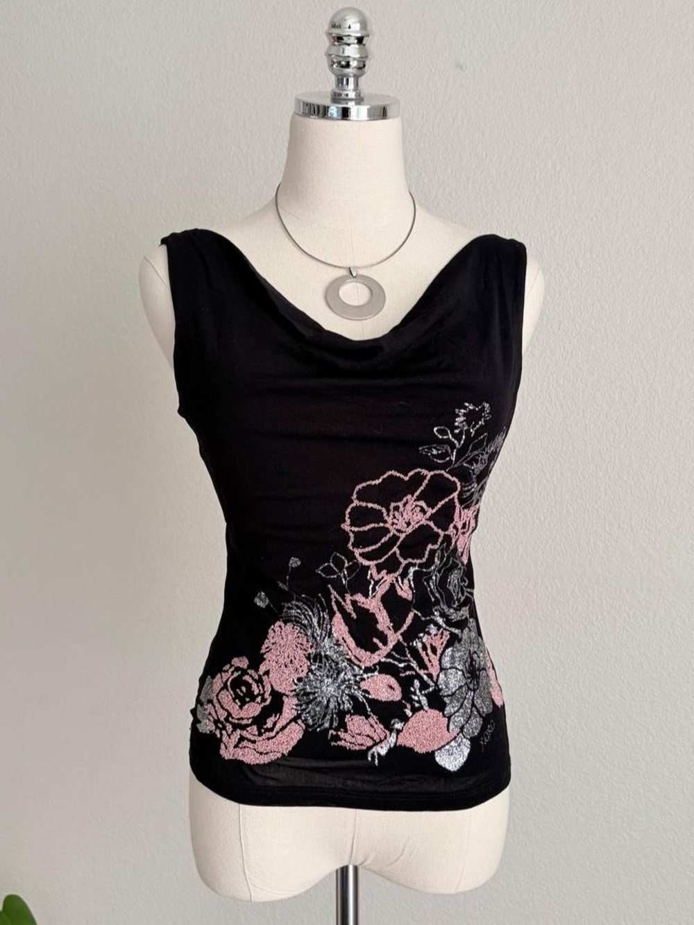 XOXO 2000’s Black Cowl Neck Women's Top w/ Glitter Floral Design